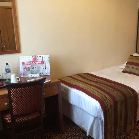 Hotel The Three Tuns Wetherspoon