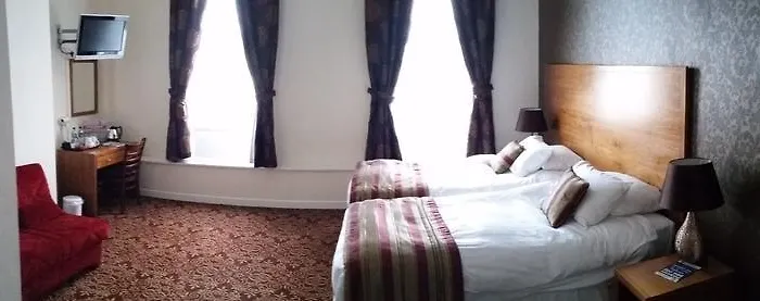 Hotel The Three Tuns Wetherspoon